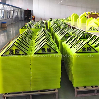 Production workshop of vehicle marking lamps for dangerous goods